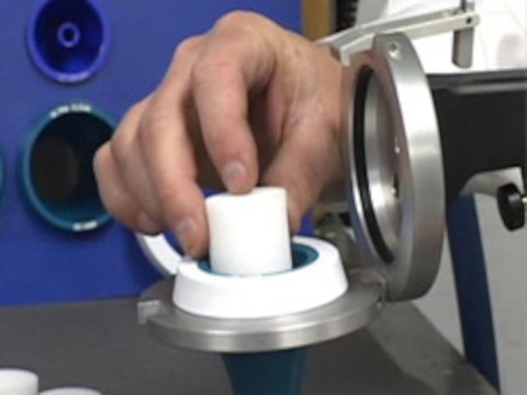 预防污染进入系统的主动技术